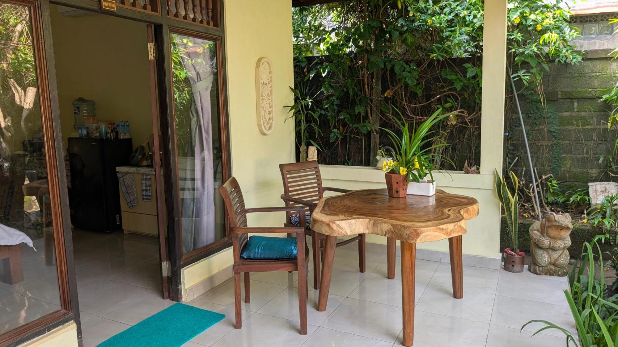 Krisda Ubud Guest House Exterior foto