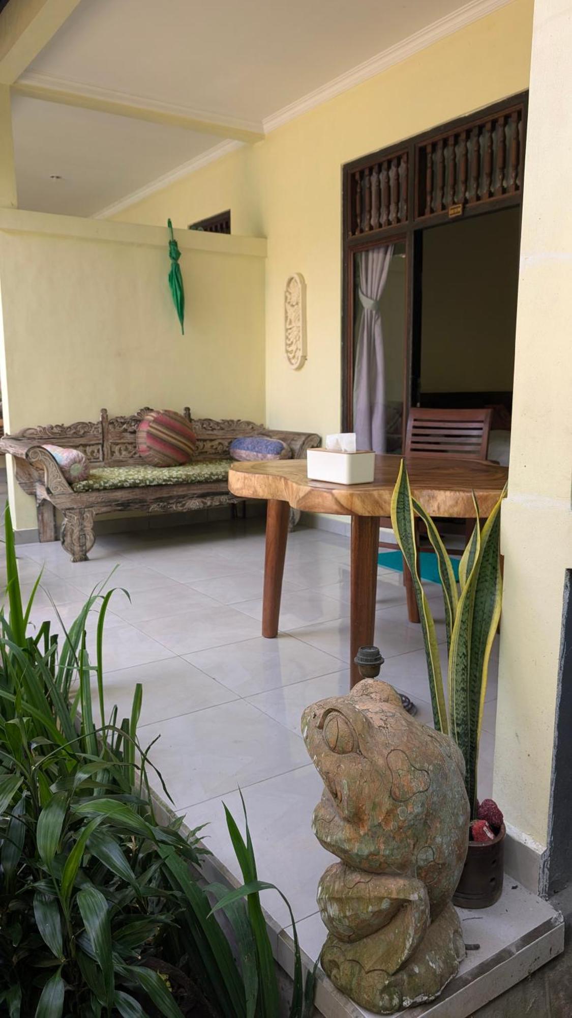Krisda Ubud Guest House Exterior foto