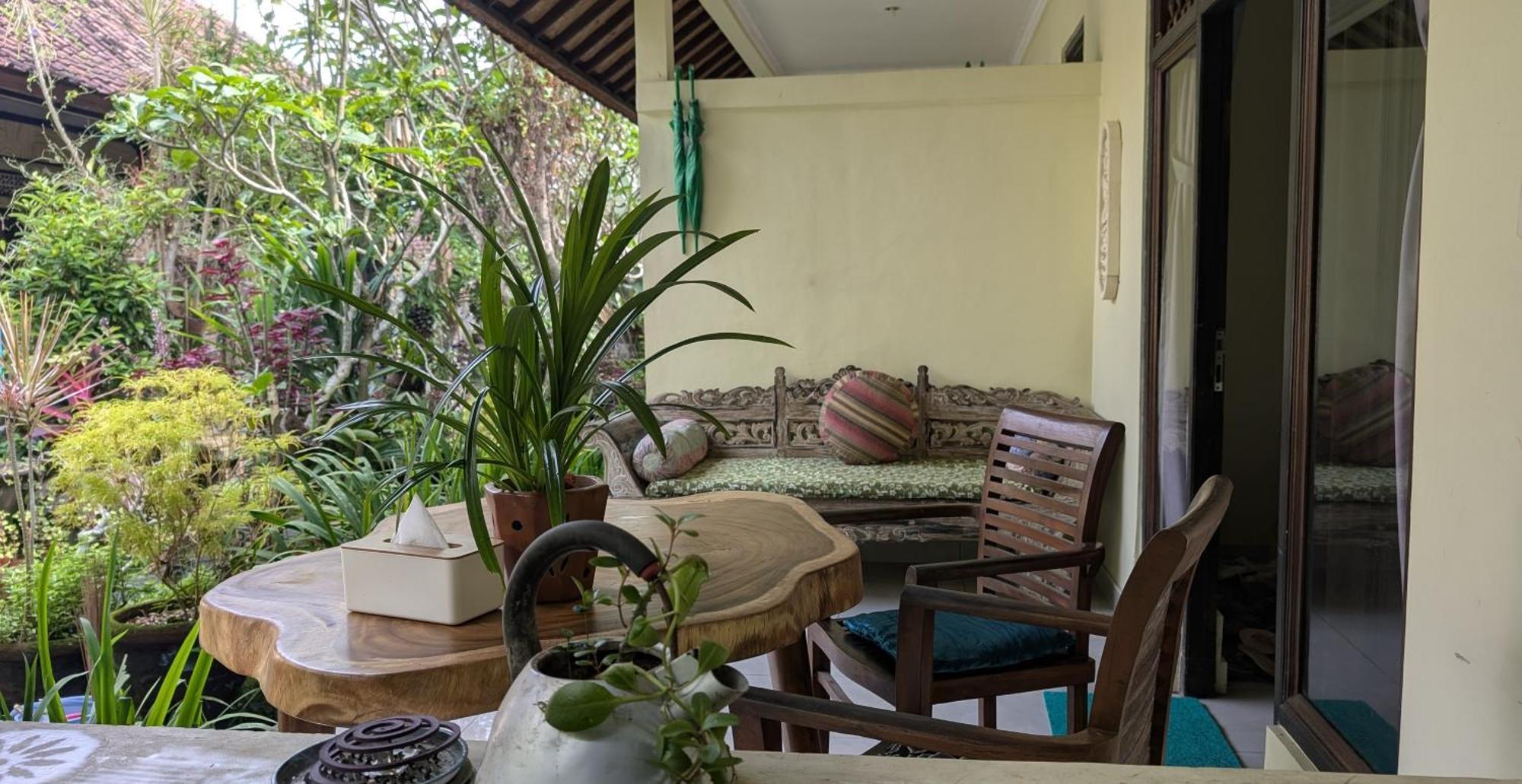Krisda Ubud Guest House Exterior foto