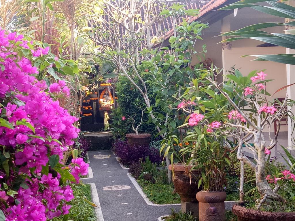 Krisda Ubud Guest House Exterior foto